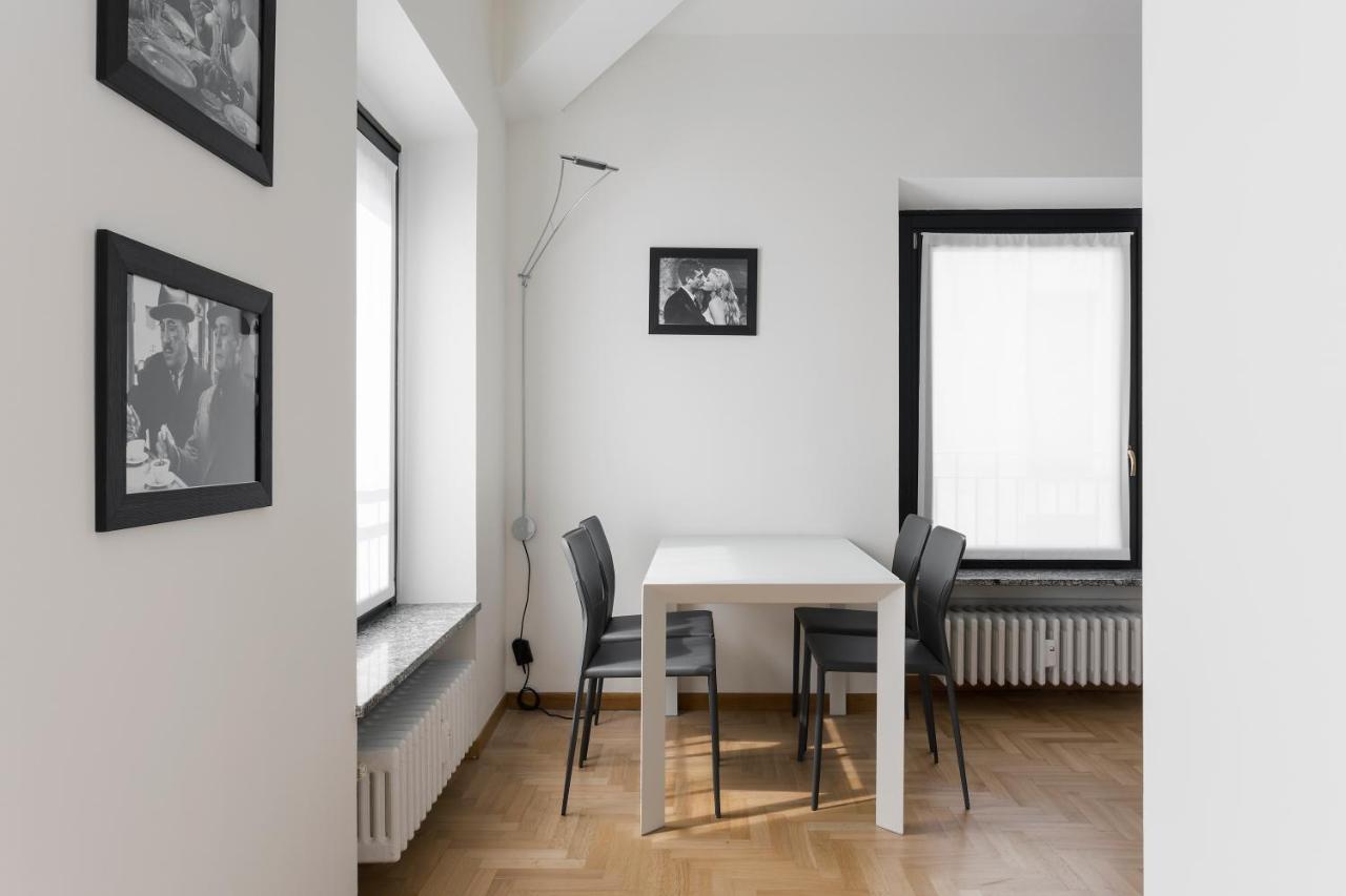 Living Brera, A Unique Experience - Vicolo Fiori Apartment Milan Luaran gambar